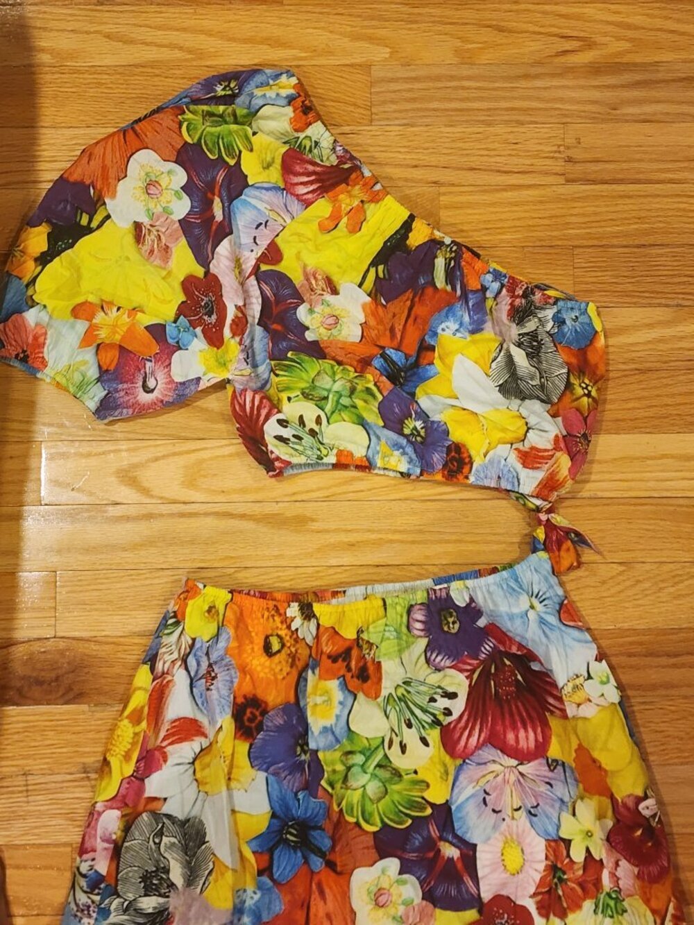 NWT WALTER BAKER Women's Matching Skirt Set Multicolor Floral - M - Picture 2 of 3